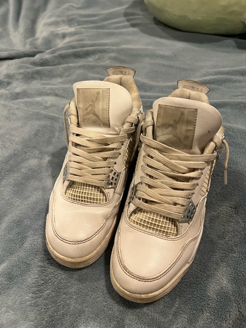 Jordan 4 Retro Pure Money (2017)
Size: US Men 9.5
Used, Good Condition